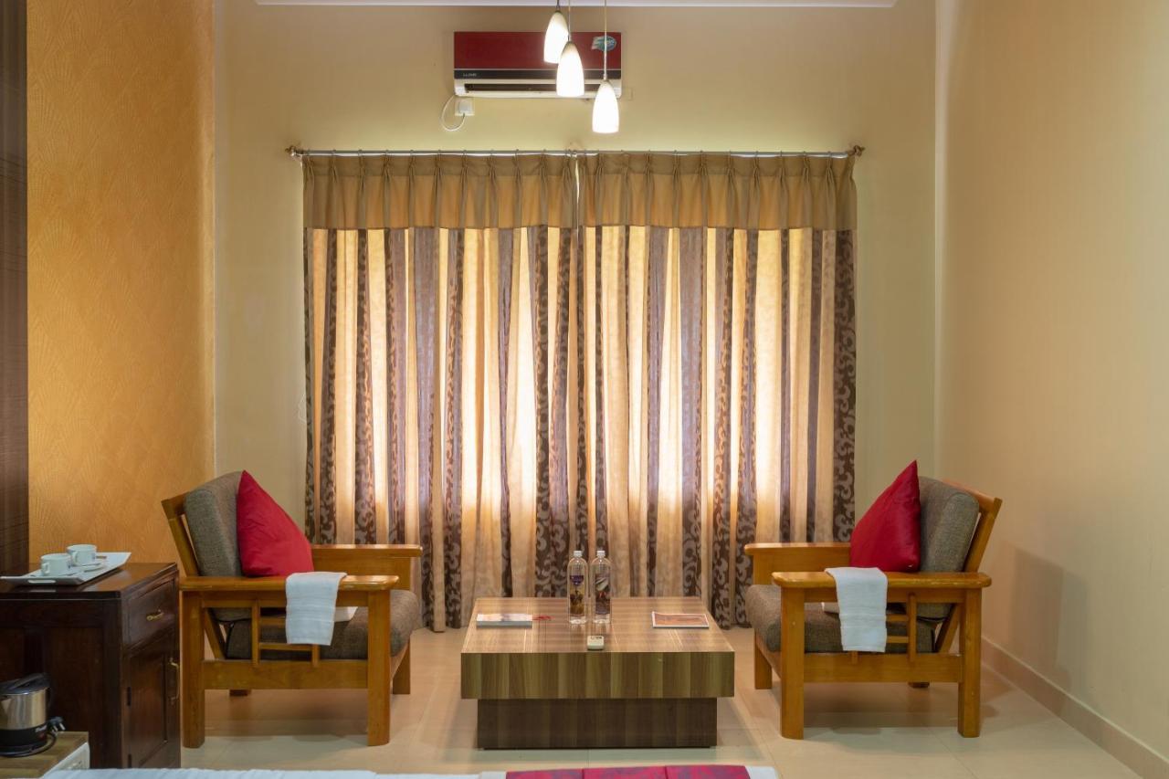 Kstdc Hotel Mayura Gerusoppa, Jogfalls Māvingundi Εξωτερικό φωτογραφία